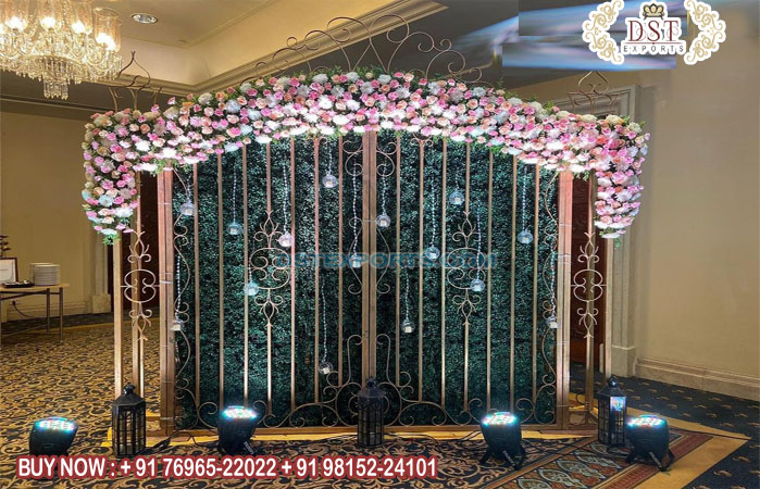 Golden Metal Floral Gate Frame Decoration