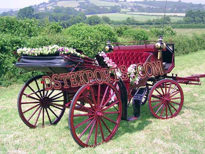 WEDDING VIS A VIS CARRIAGE