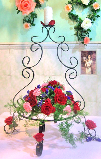 DECORATION FLOWERS WITH STAND