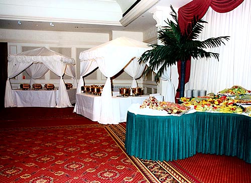 WEDDING DECORATED FOOD STALLS