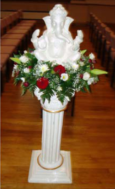 WEDDING WELCOME GANESHA ON ROMAN PILLAR