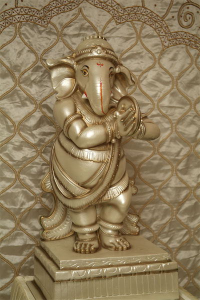 DECORATED DANCEING GANESHA STATUE