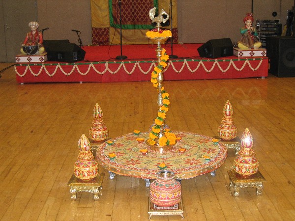 INDIAN WEDDING DECORATED KALASH POTS