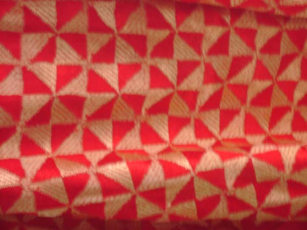 MAROON   PHULKARI  DUPATTA