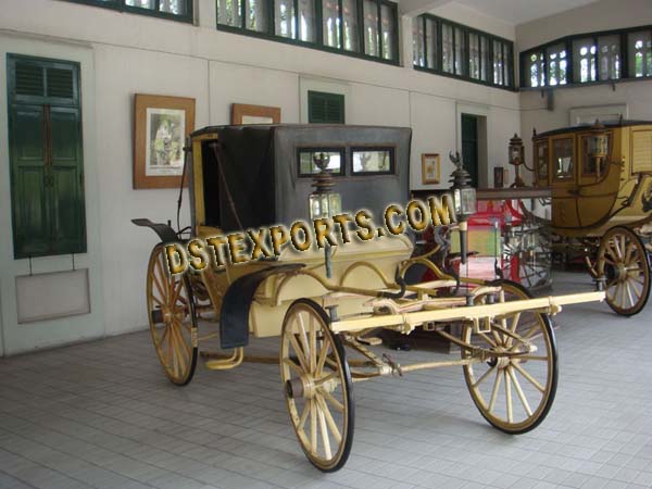 ROYAL HORSE CARRIAGE