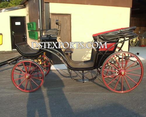 BLACK VICTORIA CARRIAGE