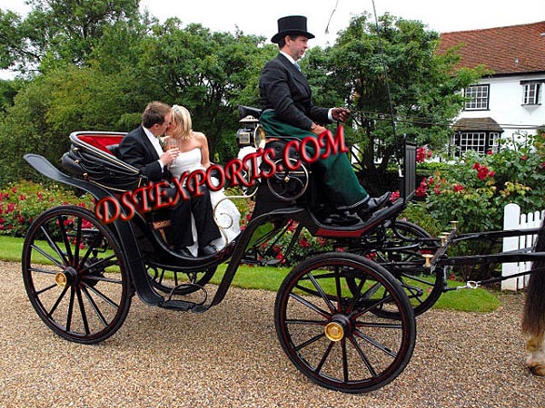 WEDDING BLACK VICTORIA CARRIAGE