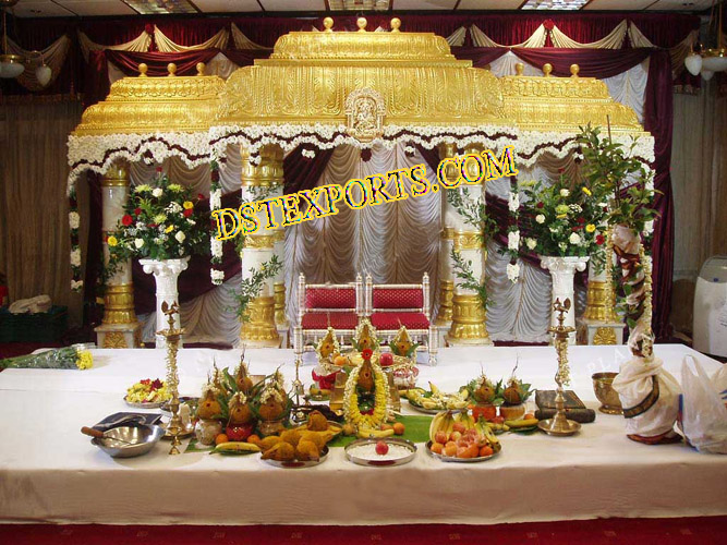 WEDDING GOLDEN TEMPLE MANDAP