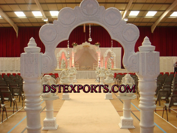 INDIAN WEDDING CARVED WELCOME GATE