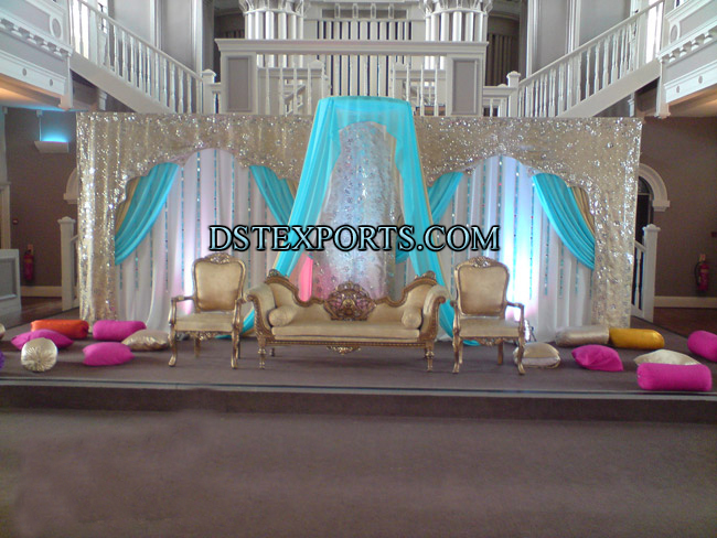 WEDDING CARVED SOFA SET WITH STYLISH BACKDROP