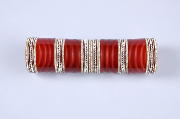 INDIAN WEDDING RED CHURA