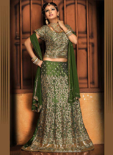 INDIAN BRIDAL HEAVY GREEN LEHENGA