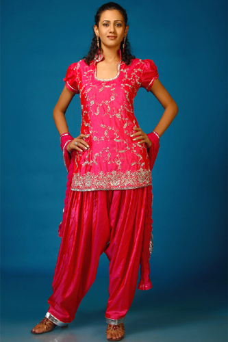 INDAN WEDDING HOT PINK PATIALA SALWAR SUIT