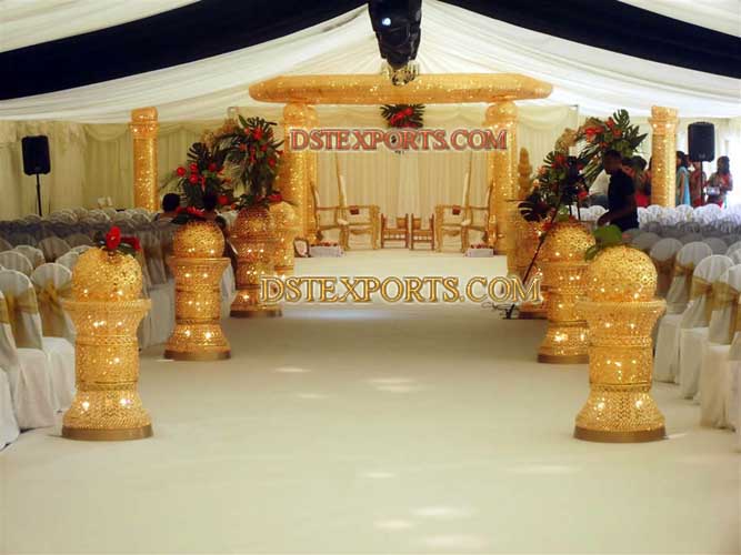 WEDDING GOLD CRYSTAL MANDAP WITH AISLE PILLARS