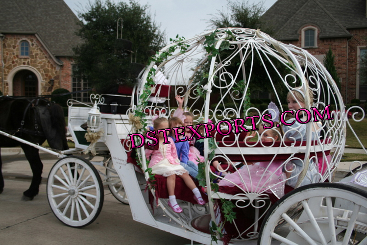 CHILDERN TOURING CINDERALLA CARRIAGE