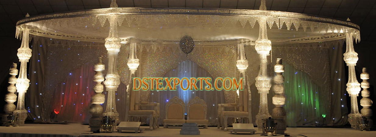 WEDDING CRYSTAL ROUND SIX PILLAR MANDAP