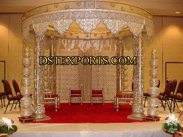 WEDDING DECORATED CARVED MANDAP