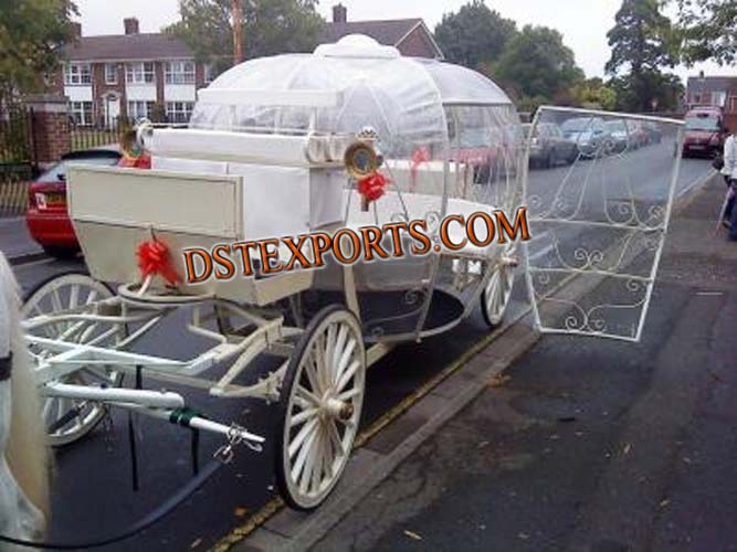 CINDERDELLA HORSE CARRIAGE WITH DOOR