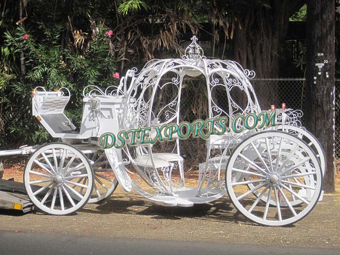 NEW WEDDING CINDERELLA HORSE DRAWN CARRIAGE