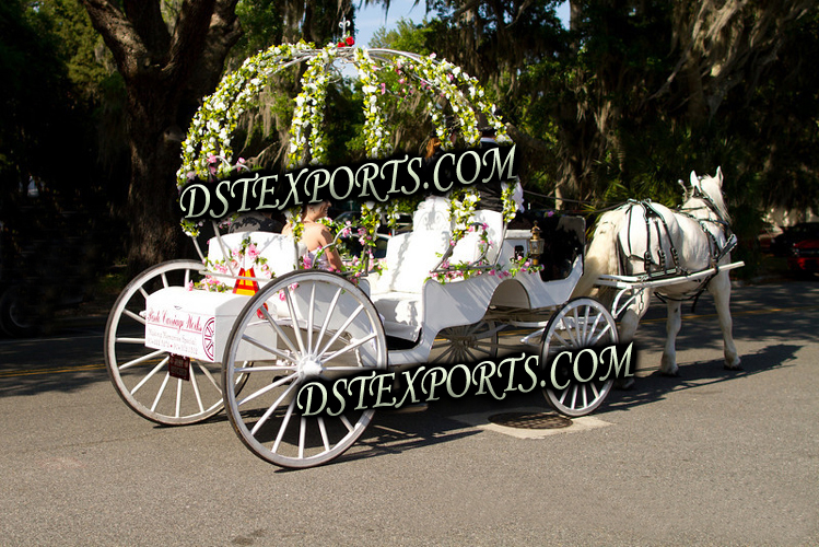 WEDDING FLOWER CINDERELLA CARRIAGE