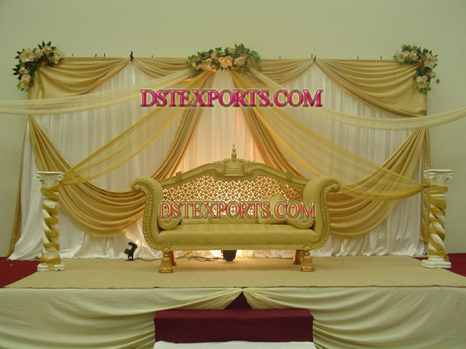 ASIAN WEDDING GOLDEN CARVED LOVE SEATER