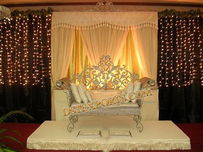 WEDDING PLATINUM LOVE SEATER