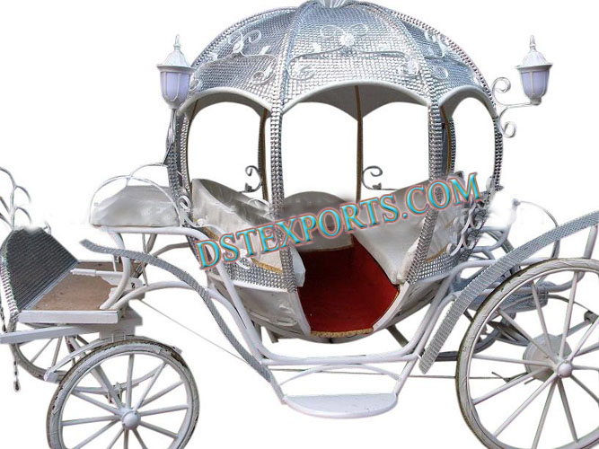 ROYAL CRYSTAL HOOD CARRIAGE