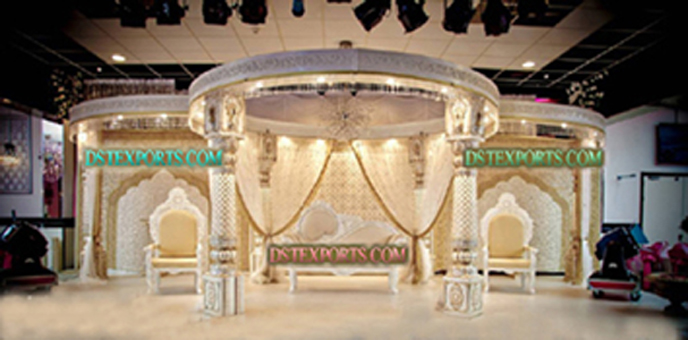 ROYAL INDIAN WEDDING MANDAP