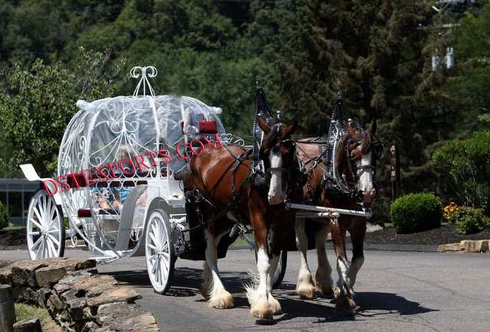 DOUBLE HORSE WEDDING CINDERELLA CARRIAGE