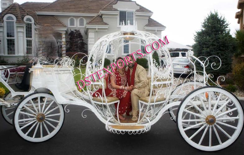 WEDDING HORSE DRAWN CINDERELLA CARRIAGE