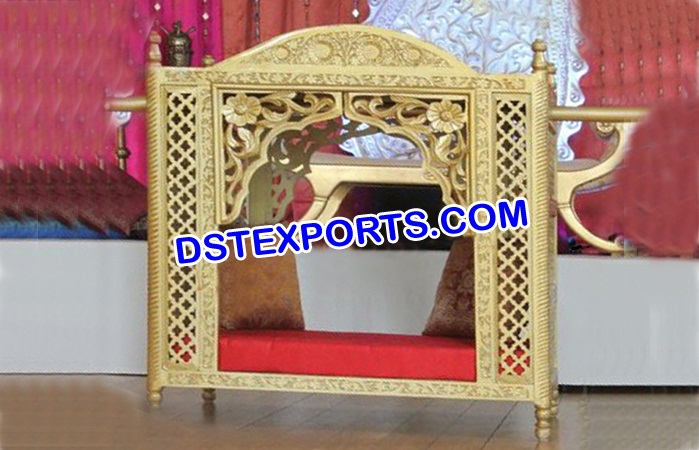 Wedding Golden Carved Dolis