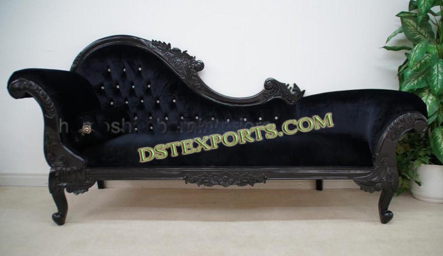 ITALIAN WEDDING BLACK SOFA