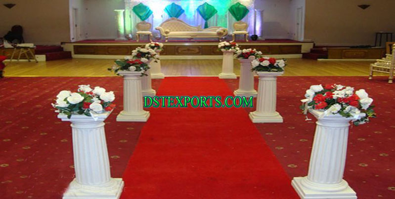 WEDDING AILWAY FIBER ROMAN PILLARS