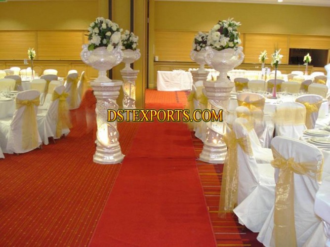 WEDDING AISLEWAY CRYSTAL PILLAR WITH FLOWER PO