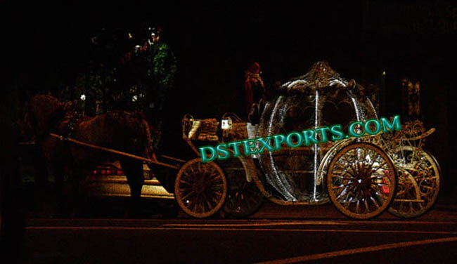 LIGHTED CINDERALLA HORSE CARRIAGES