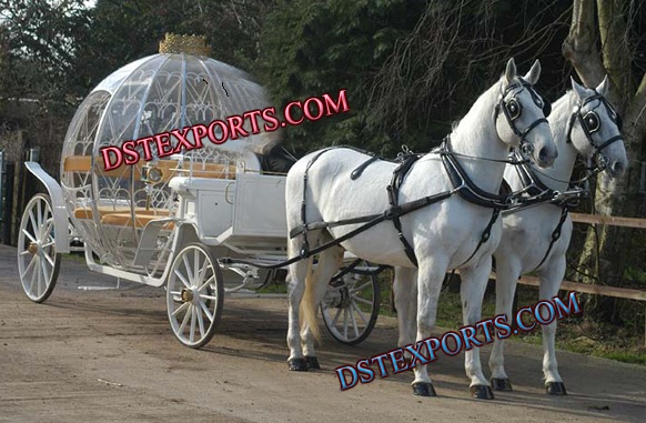 HORSE DRAWN CINDERALLA CARRIAGE