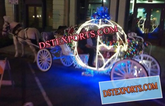 TOURIST CINDERELLA HORSE CARRIAGE