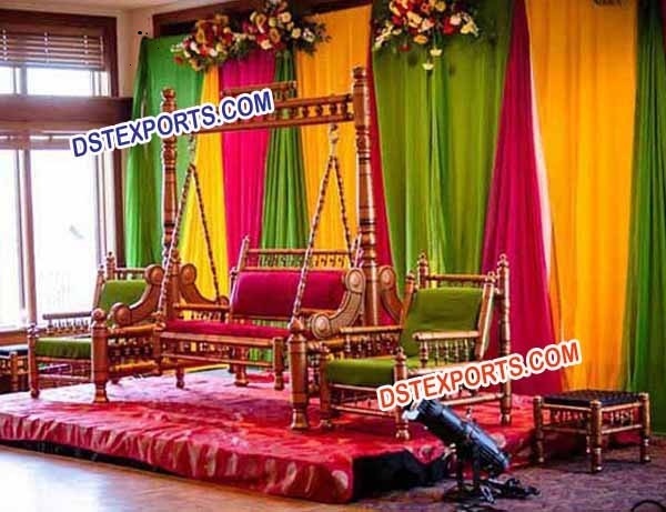 INDIAN WEDDING GOLDEN JHULA SET