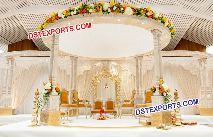 HINDU WEDDING WOODEN MANDAP