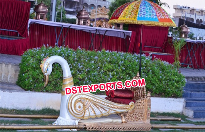 Wedding Wooden Swan Doli