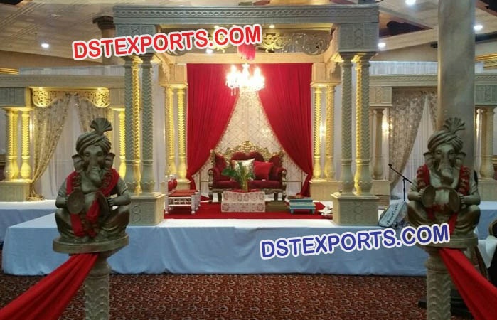 Tripple Pillar Wooden Mandap