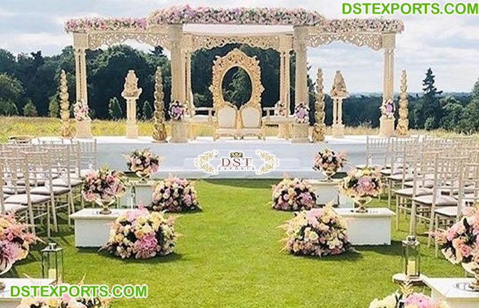 Marvelous Indian Wedding Outdoor Mandap