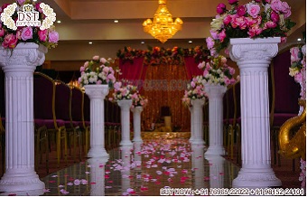 White Roman Pillar For Pastel Wedding Entrance