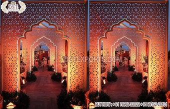 Glorious Metal Gate For Wedding Entrance Decor