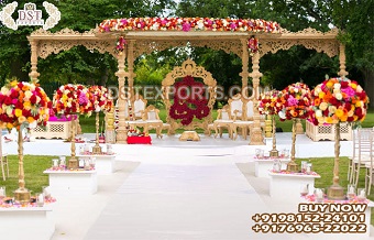 Outdoor Wedding Wooden Mandap Decoration