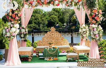 Hindu Wedding Mandap Wooden Furniture Setup