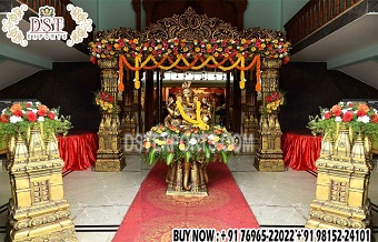 Banquet Hall Entry Decor With Designer Pillars
