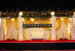 DECRATED BACKDROP WITH SQUARE PILLARS