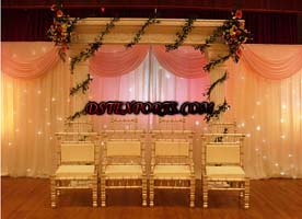 DECORATED ROMAN PILLAR WEDDING STAGE
