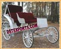 WEDDING VICTORIA HORSE CARRIAGE